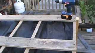 How to build a table raised bed garden from recycled pallets