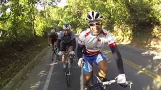 preview picture of video 'Cycling team with Braddocks Mairiporã /Ciclismo com Braddocks Team em Mairiporã (Super Camera lenta)'