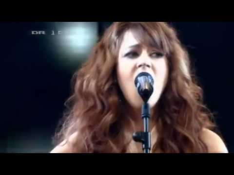 Dk x factor 2010 4. live show The Fireflies "Bridge over troubled water"