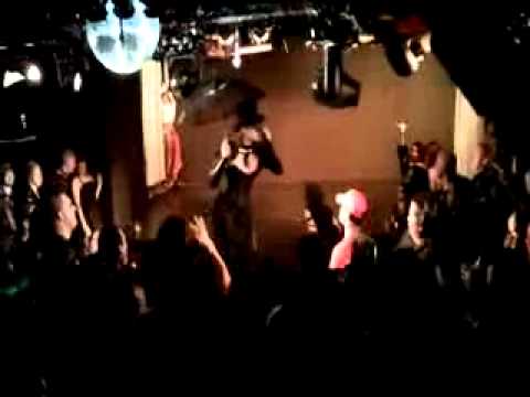 FashionShowVideo..wmv