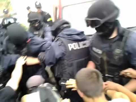 Poznań. Walka policjantów z anarchistami. Są ranni