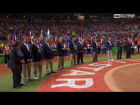2017 ASG: Latin-born HOFers honored