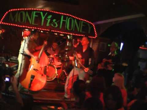 Oh, Sugar! - No:7 - RJ and the Neva River Rockets