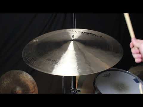 Istanbul Agop 20" Traditional Dark Crash - 1704g