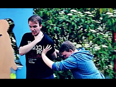 MOBBING wegen NAMEN!