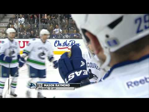 Canucks at Leafs - Mason Raymond 2-1 Goal - 12.17.11 - HD