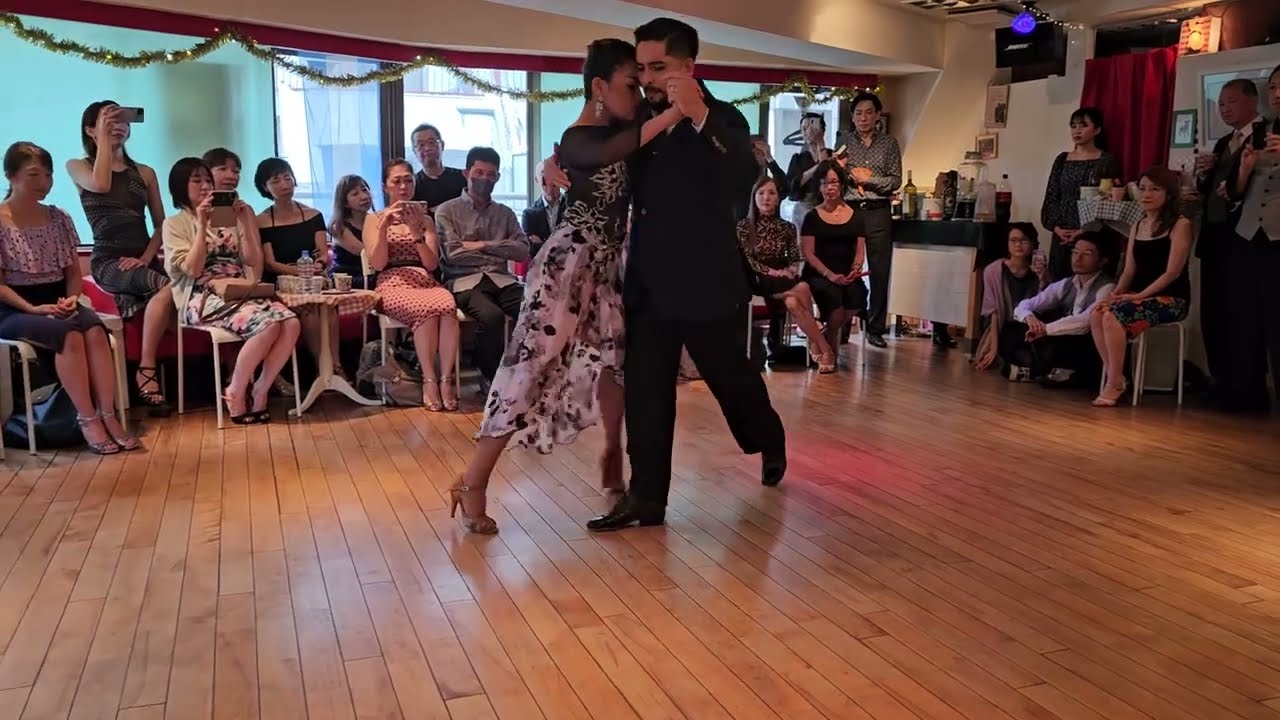 Video thumbnail for Daniel Boujon & Yuki Misaki - Una Fija (Carlos Di Sarli)