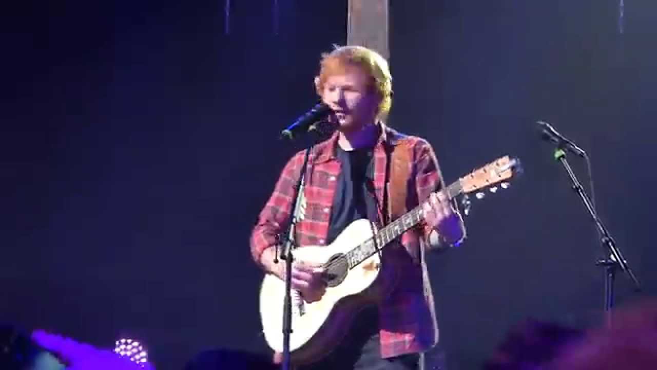 "Lego House" (Live at Roundhouse (iTunes Festival), London, 29 September 2014) - ED SHEERAN
