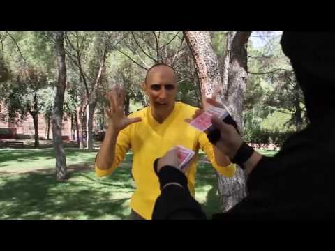 Saturn Magic -Kung Fu Foot (Gimmick and Online Instructions) by Héctor Mancha - Trick