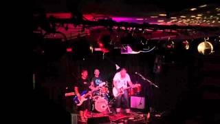 Flop - Julie Francavilla