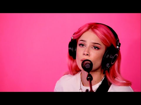 Halsey - "Magnum Ice Cream" Live Show (FULL HD)