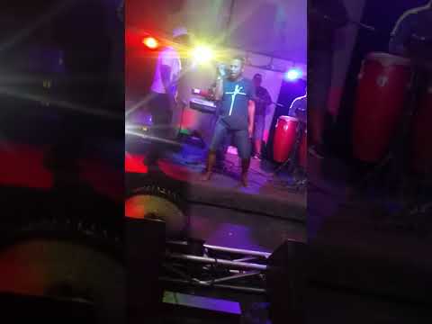 NETTO BUGUELYTOZ CANTANDO EM (AMARAL CAPELA-AL)