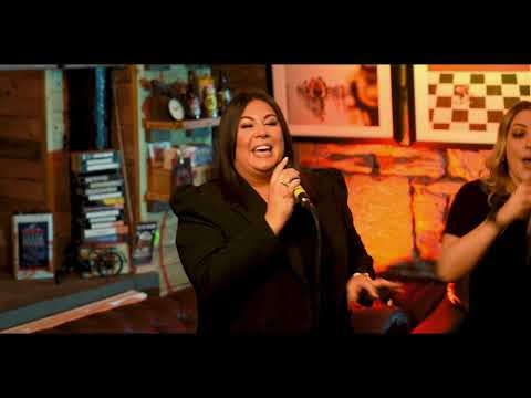 SouLutions - Glass Half Full