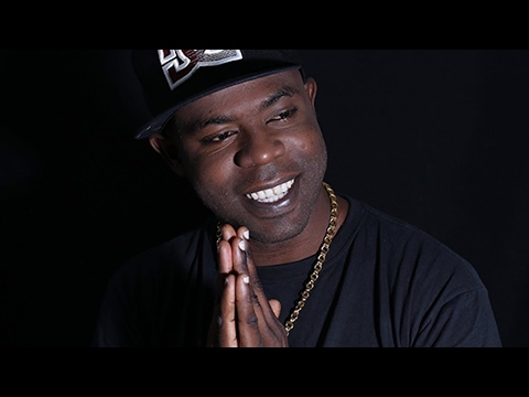 Dennis e MCs Nandinho & Nego Bam - Pitú