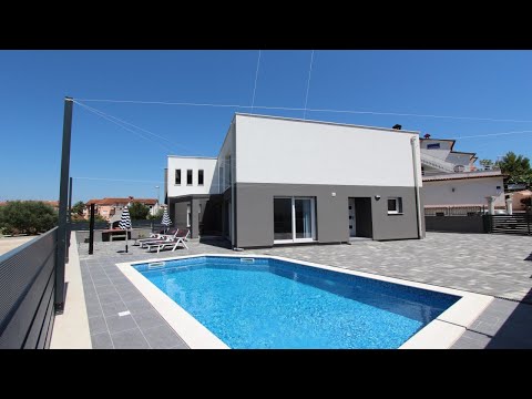 Rovinj Advisor - KARLO 2 Holiday Home with Pool in Rovinj