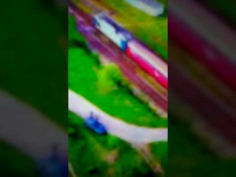 [Drone] R 3645 Piatra Craiului Oradea își face trecerea prin Oradea Est Triaj. Aprilie 2016.