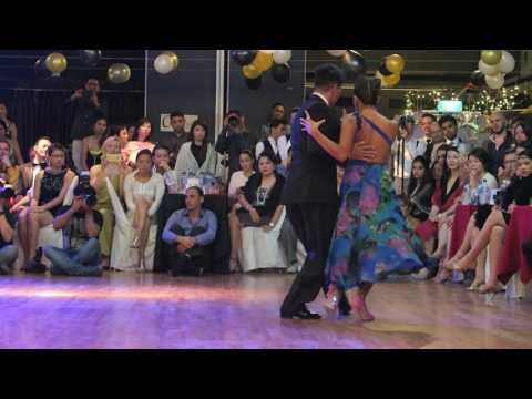  Sebastian Achaval  and  Roxana Suarez  are  dancing  to  "  Maleza  "  by  Osvaldo Pugliese  at  Singapore International Tango Festival  in  2016