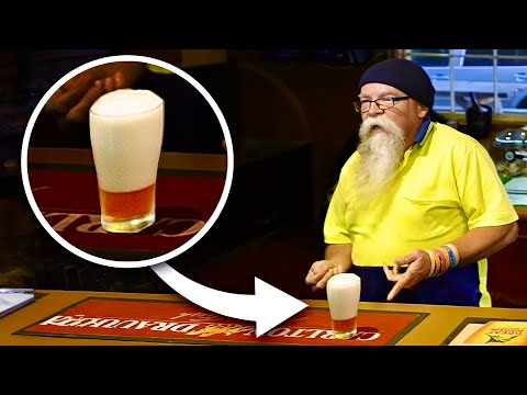 クソまずいビールをかけるいたずら！ (Pouring Sh*t Beers Prank!)