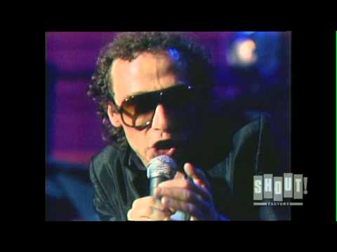 Graham Parker - Empty Lives (Live On Fridays)