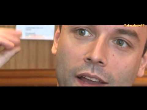 Muse Spoof Trailer : SUPREMACY Matt Bellamy is 007