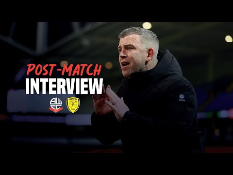 STEVEN SCHUMACHER | Head Coach reacts to Burton Albion at home