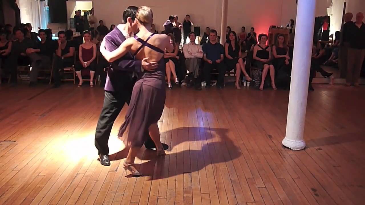 Sara Grdan & Ivan Terrazas at Práctilonga-939 (2 of 3)