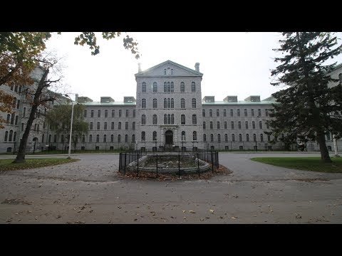 Exploring Abandoned Insane Asylum 150 years old Video