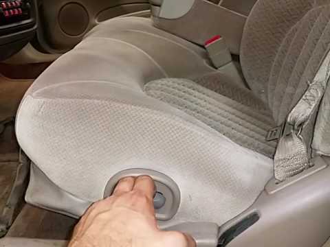 CH0675 - 2002 Pontiac Bonneville SE - Driver Left Power Front Seat