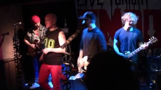 FM2000:Sairaanhoitajat live @Musta Kynnys, Jyväskylä 10.3.2017