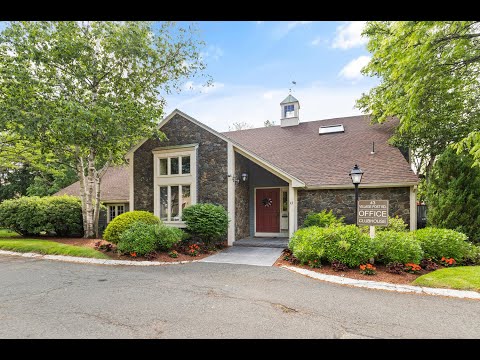 18 Carriage Way, Danvers MA 01923