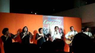 Mabuhay Singers 2