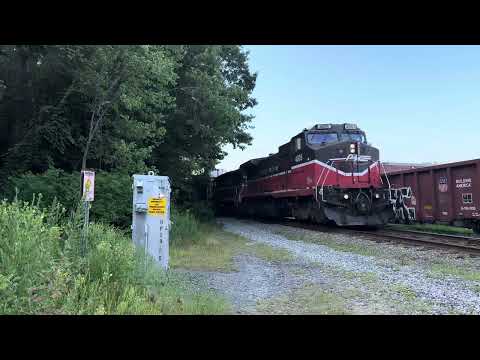 WODA flys through riverdale mill with a classic lashup 