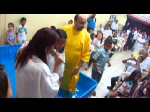 Bem vindo......Quadrangular Vera Cruz.....07 Outubro 2012 Batismo - Dayana e Andrea.