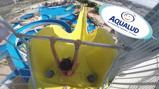 VLOG • GLISSADES À GOGO dans le plus Grand Parc Aquatique du Nord - Studio Bubble Tea water park