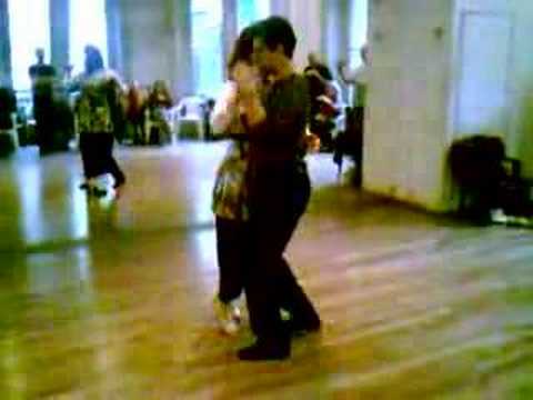  Gabriela Elias  and  Eduardo Perez  are  dancing  to  the  milonga  "  El Lloron  "
