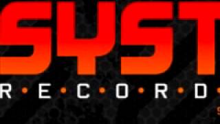 Dynamik Dave ft. David Lyn 'In The Moment' (Radio Edit)