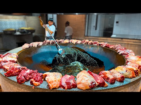 500 KG of PILAF, 1 Giant POT, 10,000 People A DAY – This is HOW UZBEKISTAN EATS! 😱🍚