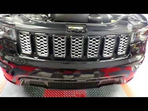 2018 Jeep Grand Cherokee front bumper, grill insert removal and install Part 1
