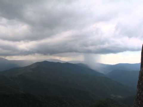 
A doua regrupare din Surplomba Cenușie, Piatra Craiului.
