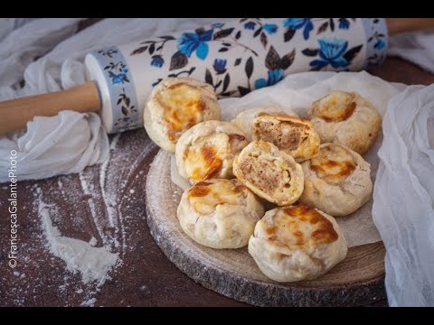 Pasta matta ripiena con impasto polpette