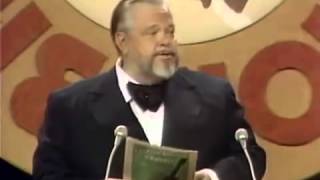Orson Welles on Dean Martin's Singing Career