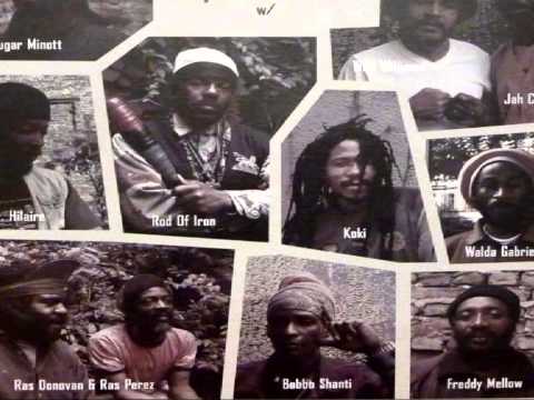 Jah Batta And Rhythm & Sound - Music Hit You(Burial Mix)(1996)