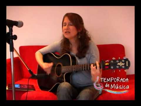 Caroline Cruz Sesión Acústica - TEMPORADA DE MÚSICA