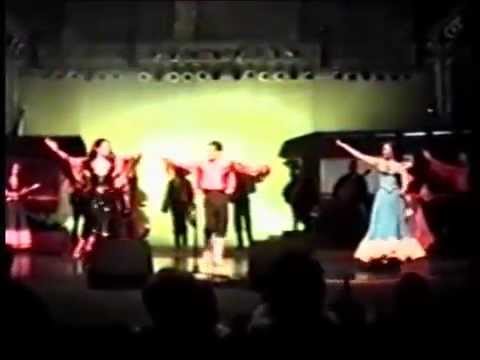 RADA , MASZA i KOLIA - ROMANE DYVESA 2004