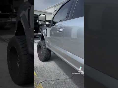 Super Duty 4” LIFTED on 37s #akinsford #iconicsilver #fordf250 #superduty