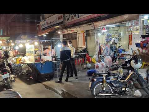 Tuol Tompoung Market night time 9 (January 2021)