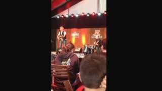 Joseph Edgar espionne russe live au Francofolies 2014