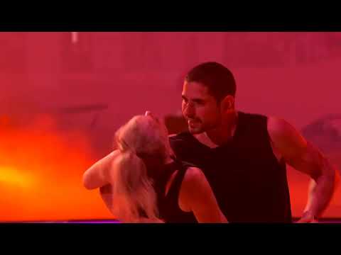 Elaine Hendrix’s Halloween Night Argentine Tango | Dancing with the Stars