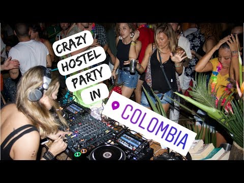 BUDGET BACKPACKER GUIDE TO COLOMBIA COAST :: Palomino + El Rio Hostel Party