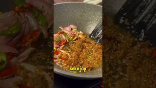 Download lagu Goreng Ikan Pekasam Bersama bawang dan cili mp3